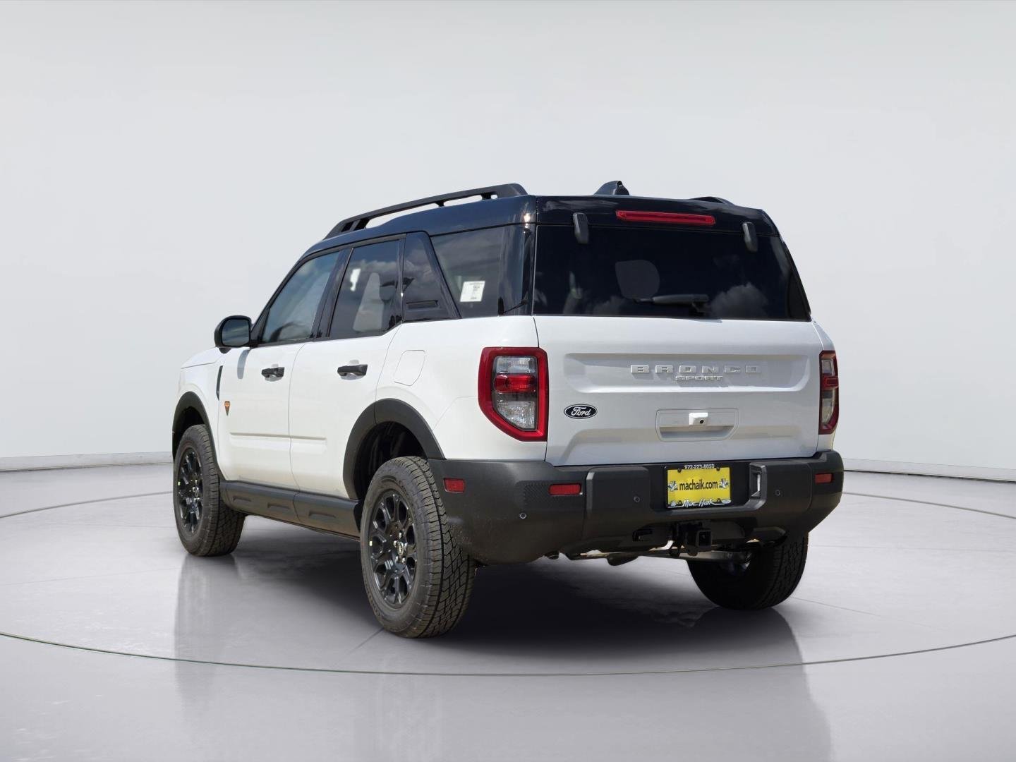 New 2026 Oxford White Ford Badlands® image 3