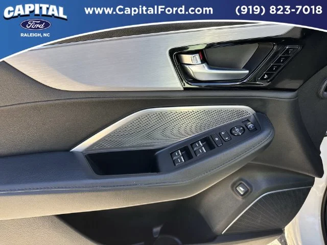 Used 2023 White Acura 3.5L image 20