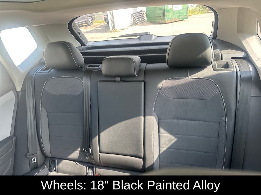 Used 2023 Gray Volkswagen 1.5T SE image 19