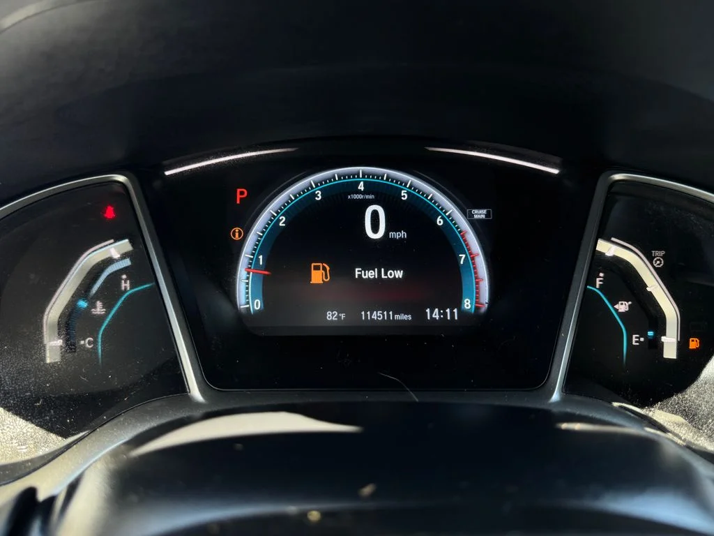 Used 2016 Black Honda EX-T image 15
