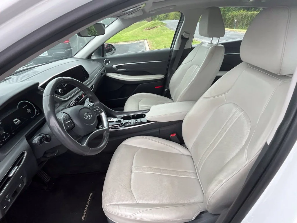 Used 2022 Gray Hyundai Limited image 37