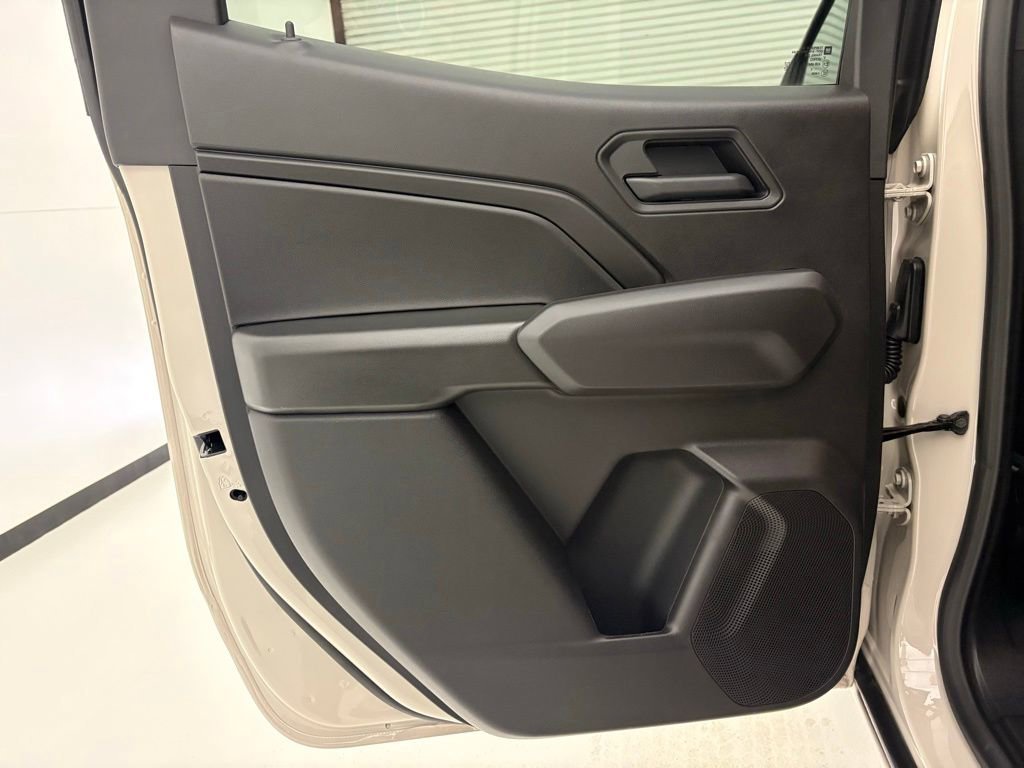 New 2026 White Sands Chevrolet Trail Boss image 29