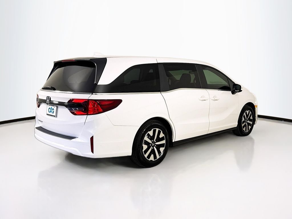 2026 Honda Odyssey EX-L - Photo 8