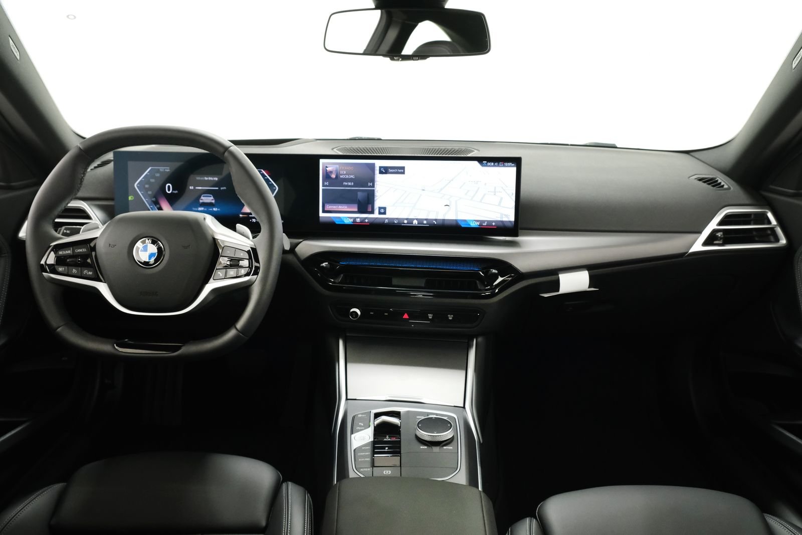 2025 BMW 2 Series 230i - Photo 8