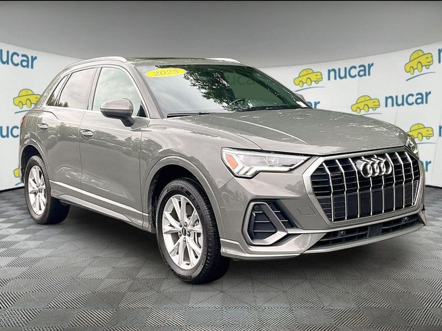 2025 Audi Q3 Premium