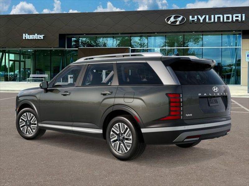 New 2026 Titan Green Hyundai SEL 8P image 5