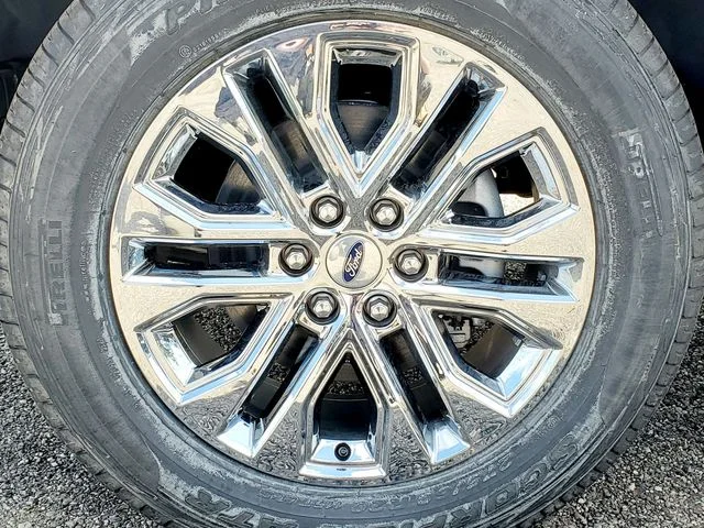 2025 Ford F-150 XLT - Photo 13