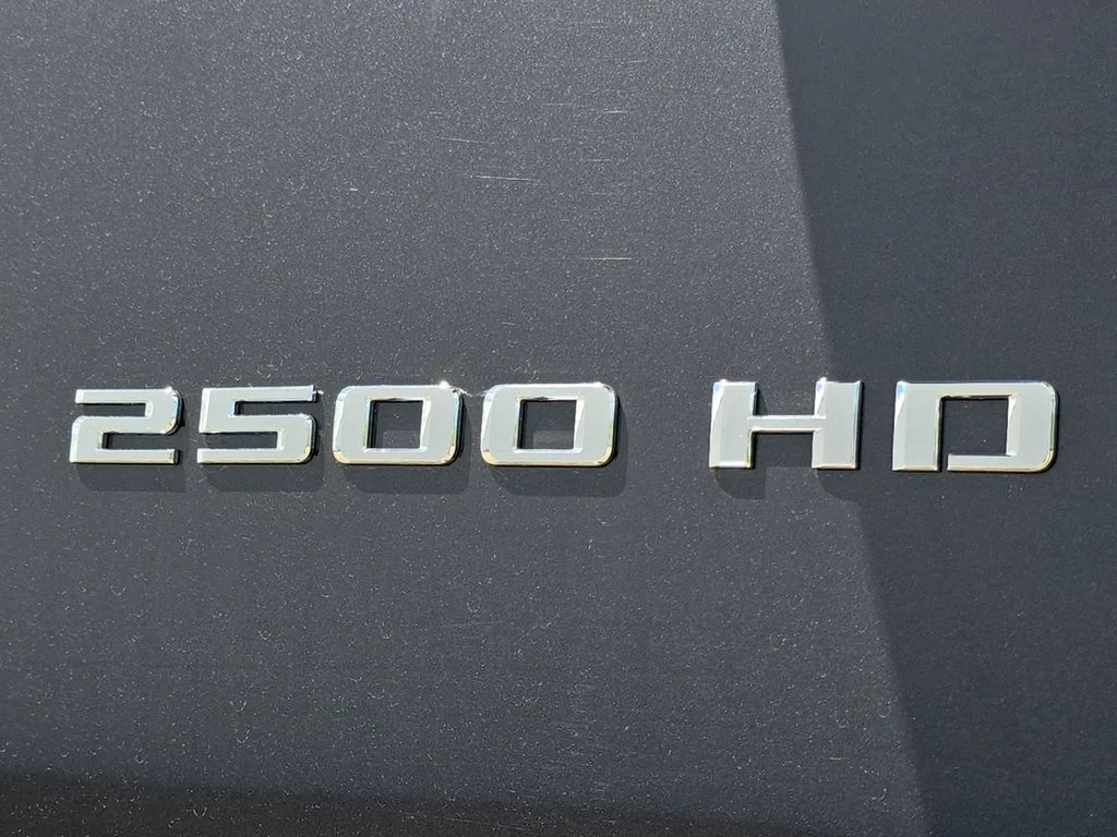 Used 2024 Gray Chevrolet LT image 33