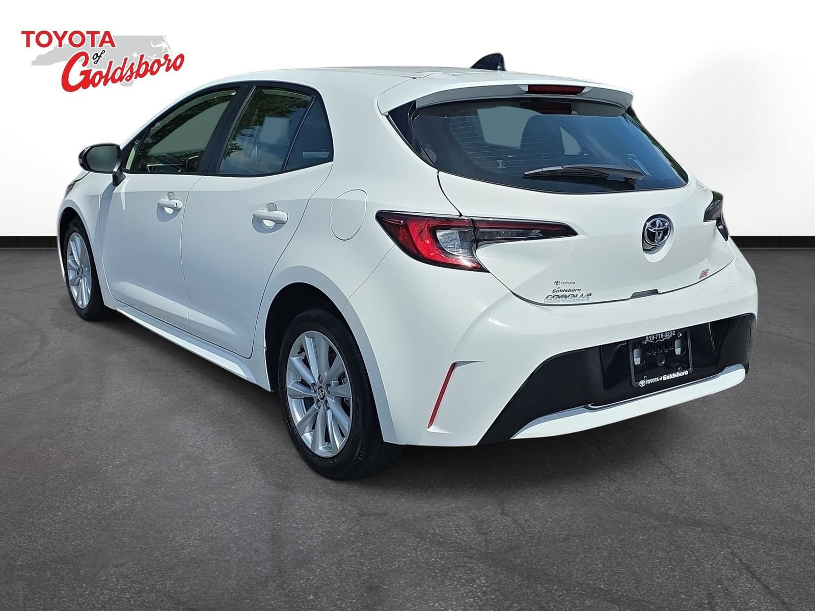 2026 Toyota Corolla Hatchback SE - Photo 7