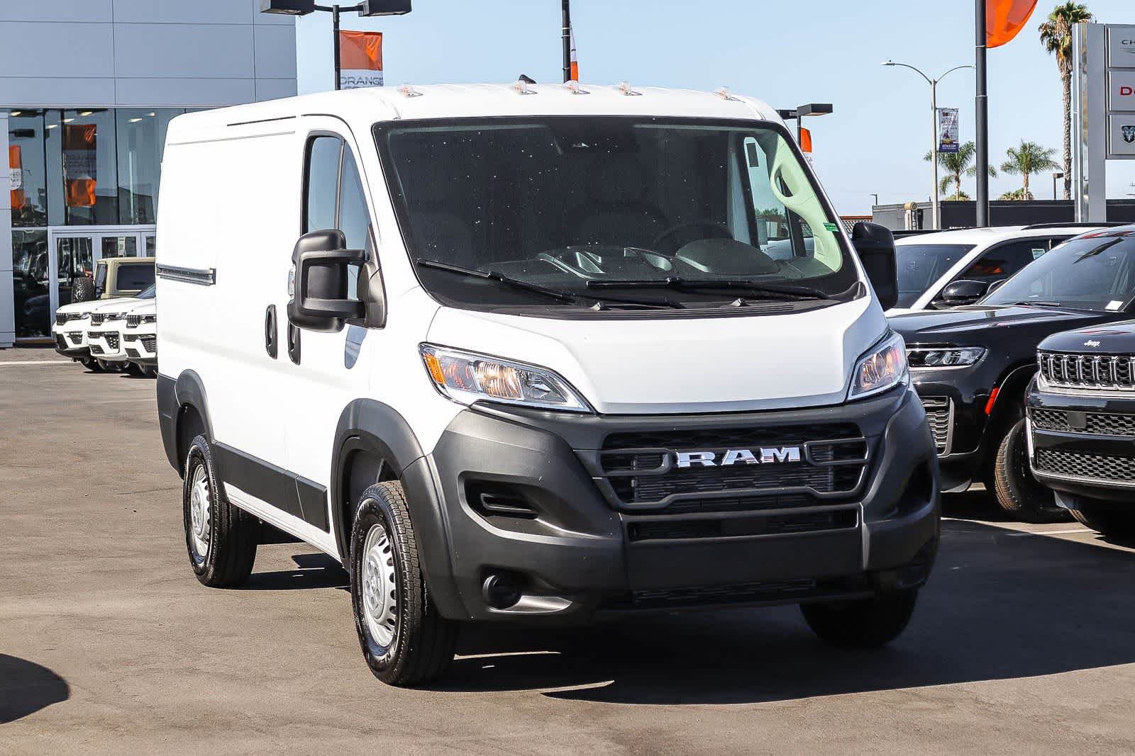 New 2026 Bright White Clear-Coat Exterior Paint RAM Tradesman image 3