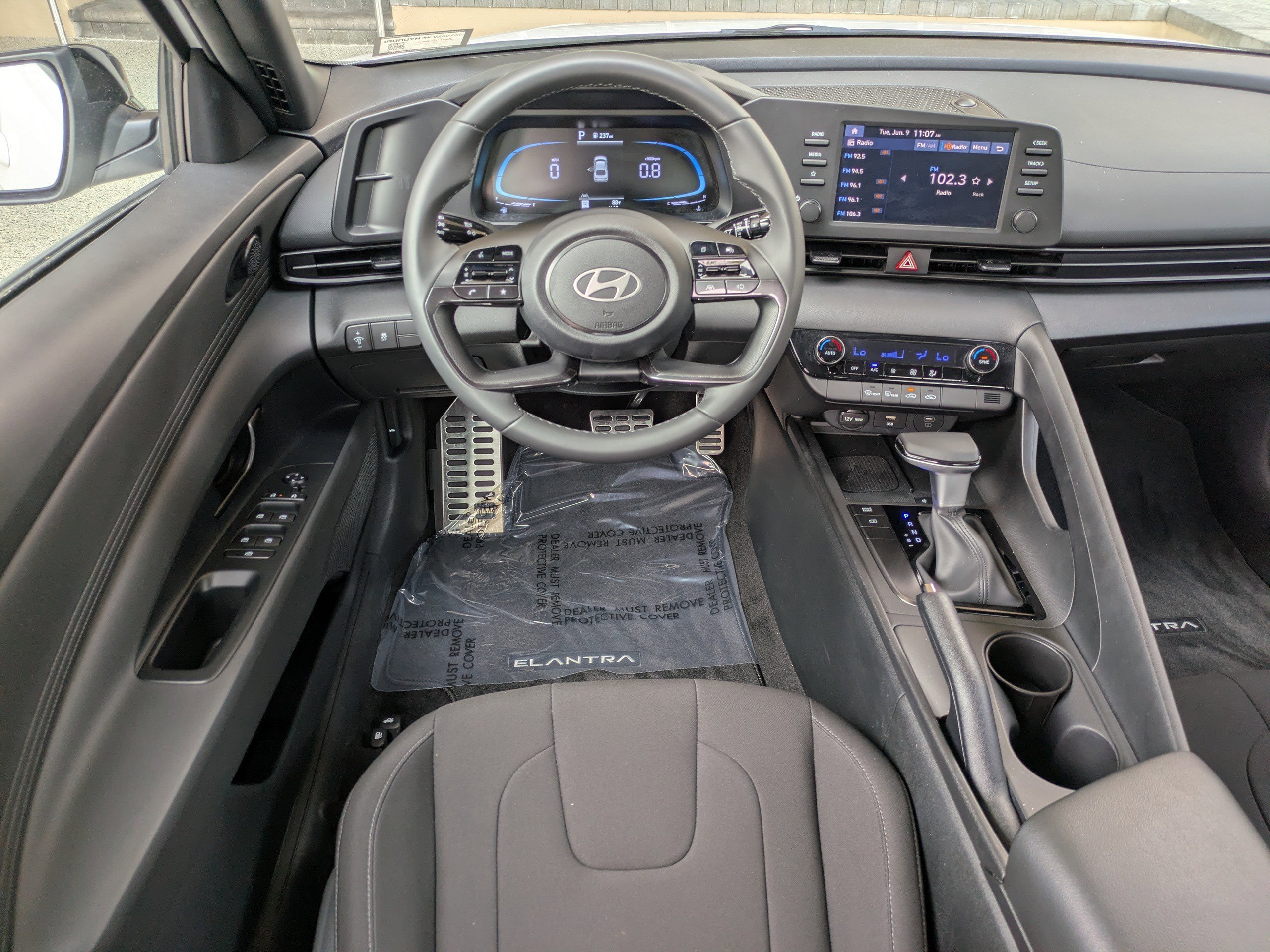 Used 2025 Serenity White Hyundai SEL SPORT image 14