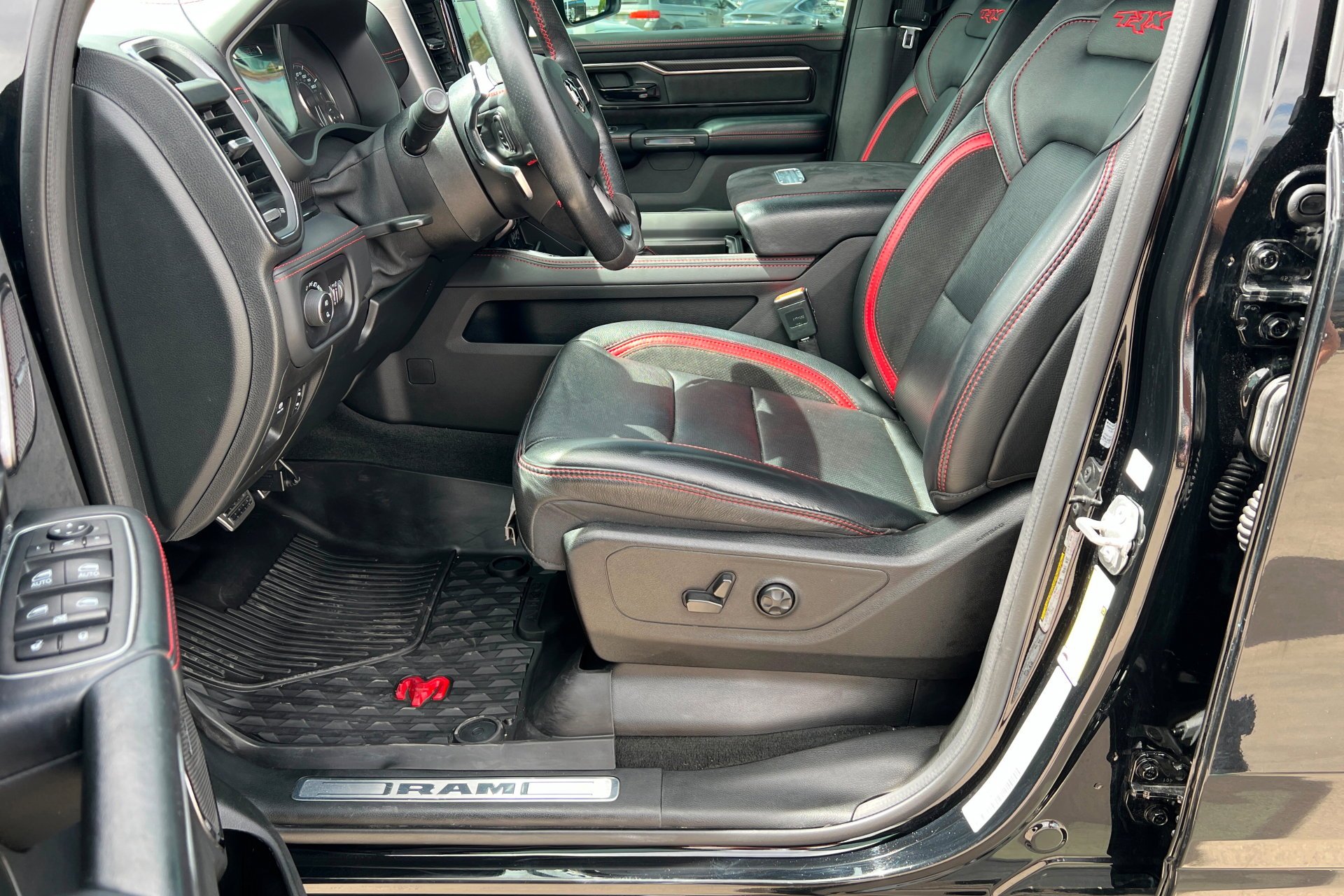 2022 RAM Ram 1500 Pickup TRX - Photo 18