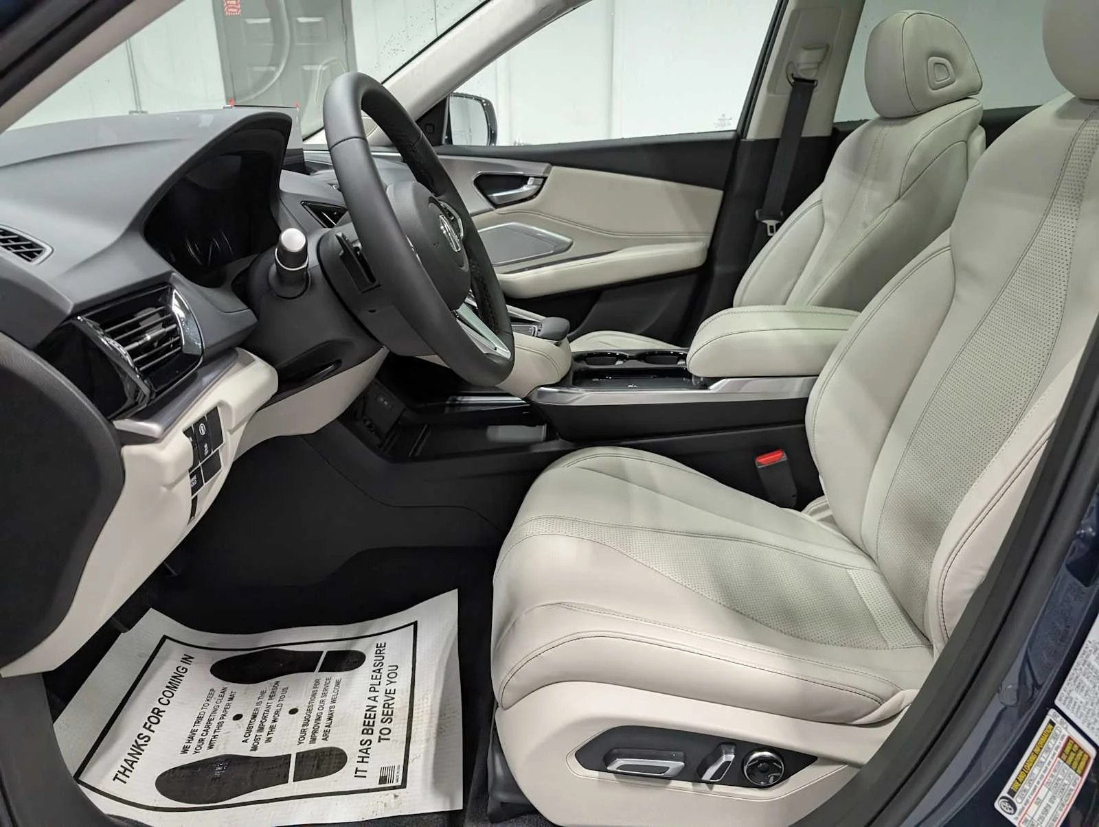 New 2026 Platinum White Pearl Acura w/Technology Package image 4