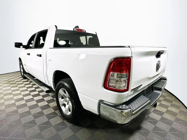 Certified Pre-Owned 2024 Ram 1500 Big Horn/Lone Star