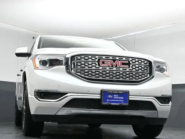 Certified Used 2019 White Frost Tri-Coat GMC Denali image 39