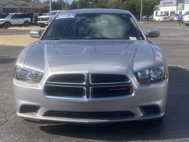 Used 2013 Silver Dodge SE image 7