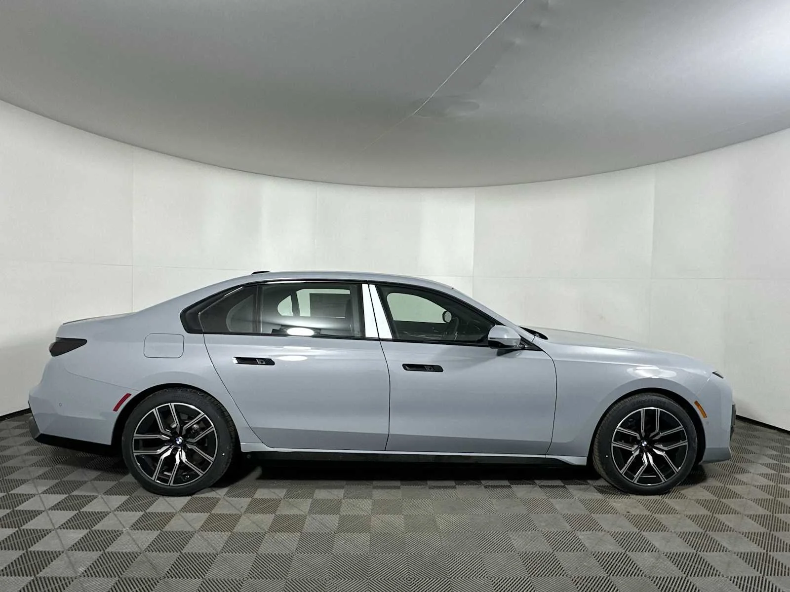 New 2026 Brooklyn Grey Metallic BMW 760i xDrive image 8