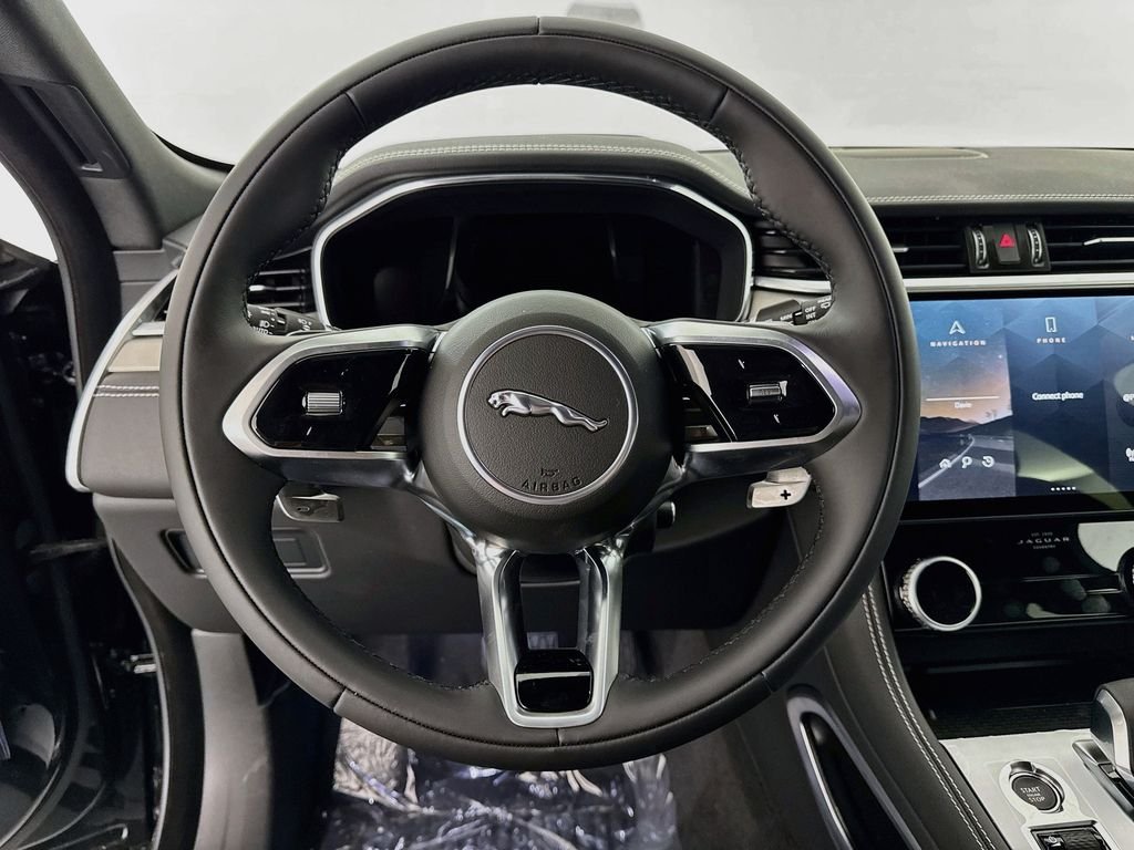 2026 Jaguar F-Pace R-Dynamic S - Photo 11
