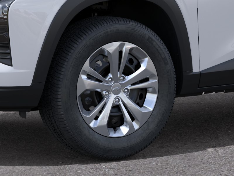 2026 Chevrolet Trax LS - Photo 9