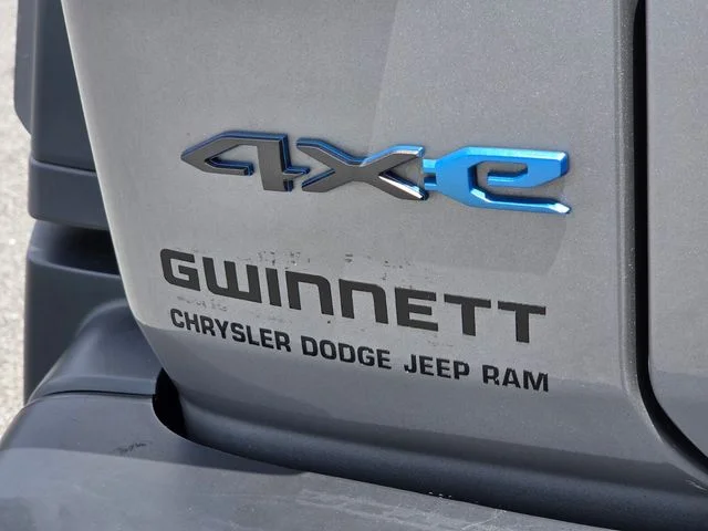 Used 2021 Silver Jeep Unlimited Rubicon 4xe image 33