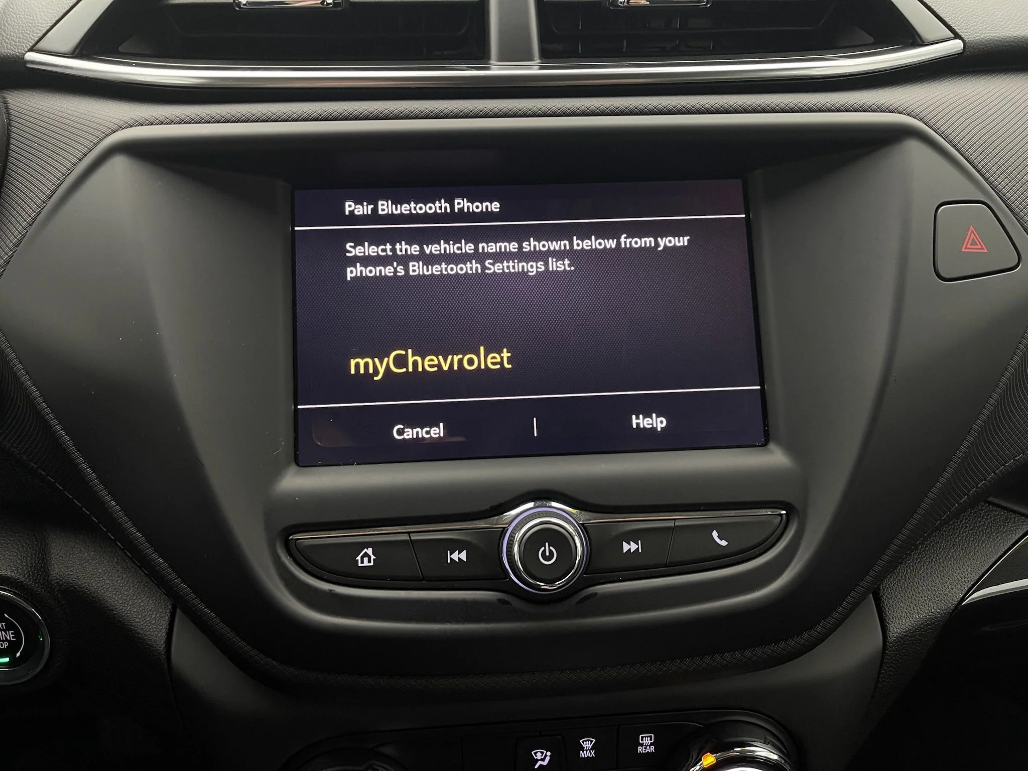 Used 2022 Mosaic Black Metallic Chevrolet LT image 23