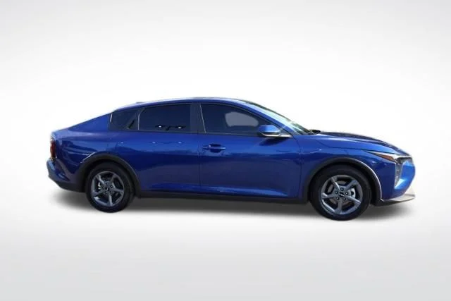 Used 2026 Blue Kia LXS image 11