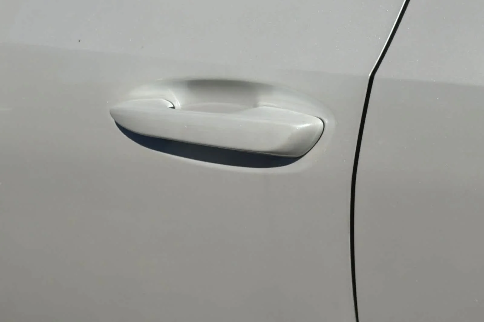Used 2019 Eminent White Pearl Lexus  image 19