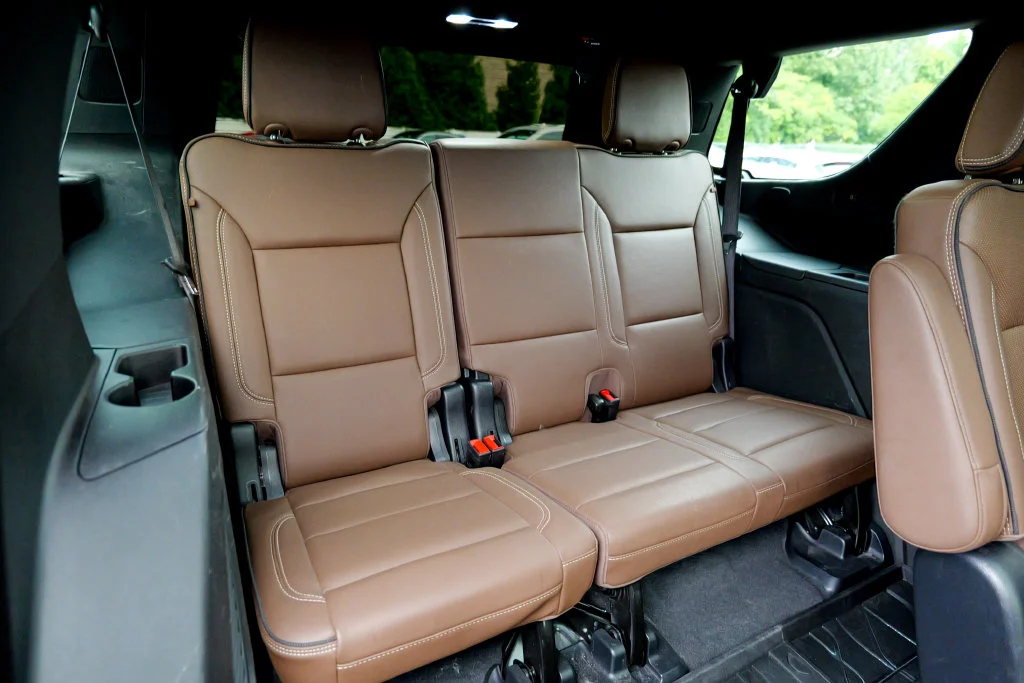 Used 2025 Black Chevrolet High Country image 35