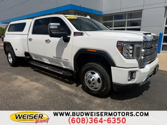 2020 GMC Sierra 4WD Crew Cab Standard Box Denali's photo