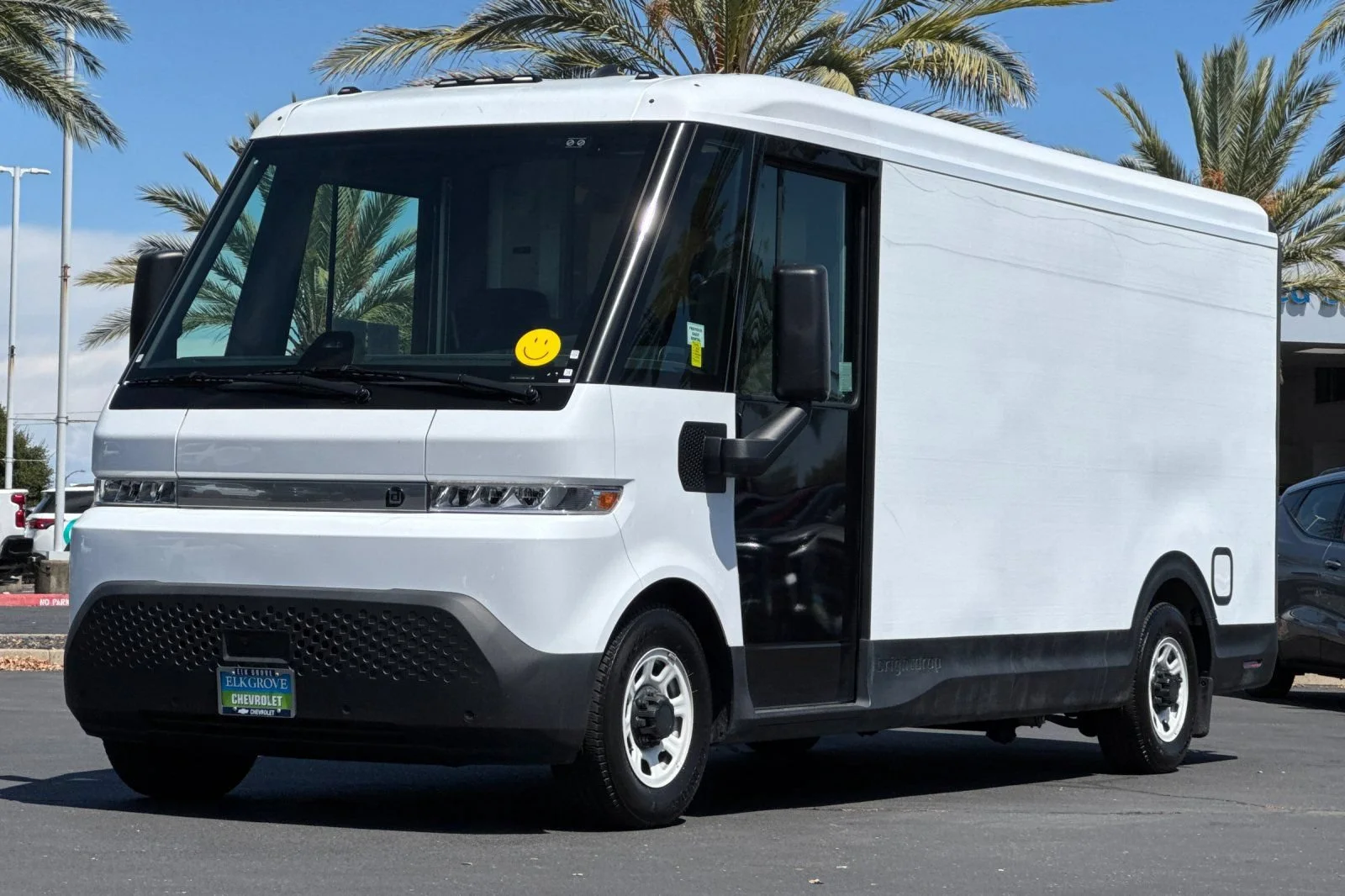 Used 2023 Oyster White BrightDrop EJY image 7