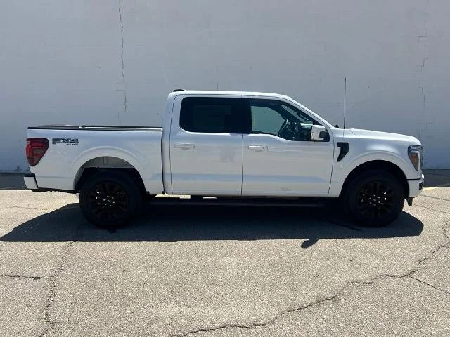 New 2026 Star White Metallic Tri-Coat Ford Lariat® image 39