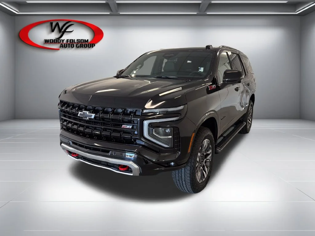 New 2027 Black Chevrolet Z71 image 3