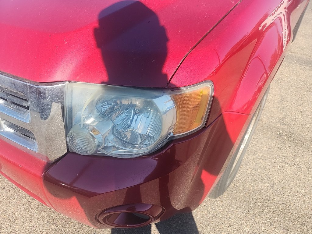 Used 2010 Red Ford XLS image 5