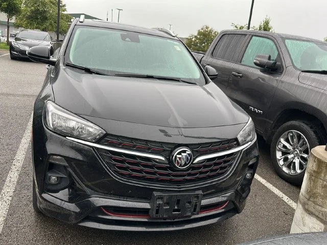 Used 2023 Black Buick Select image 5