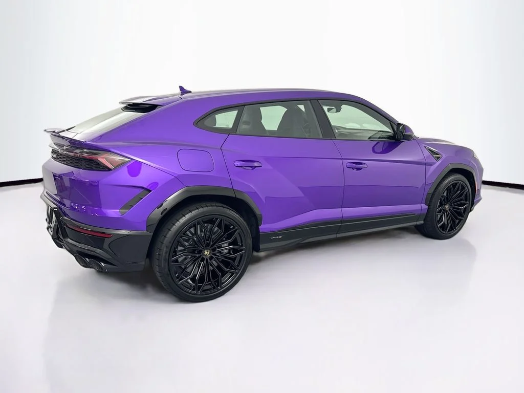 New 2026  Lamborghini SE image 5