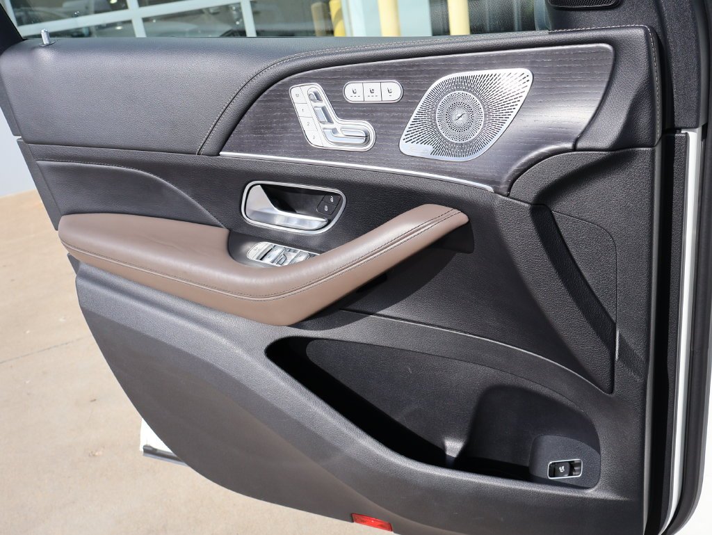 Used 2022  Mercedes-Benz GLE 53 AMG® image 41