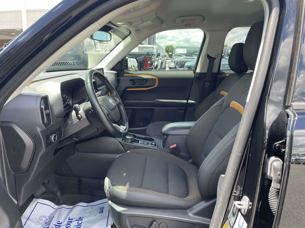 Used 2023 Black Ford Badlands image 25