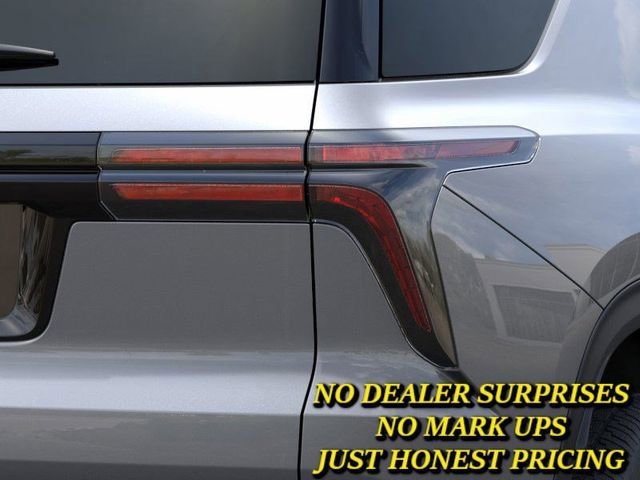 2025 Chevrolet Traverse LT - Photo 11