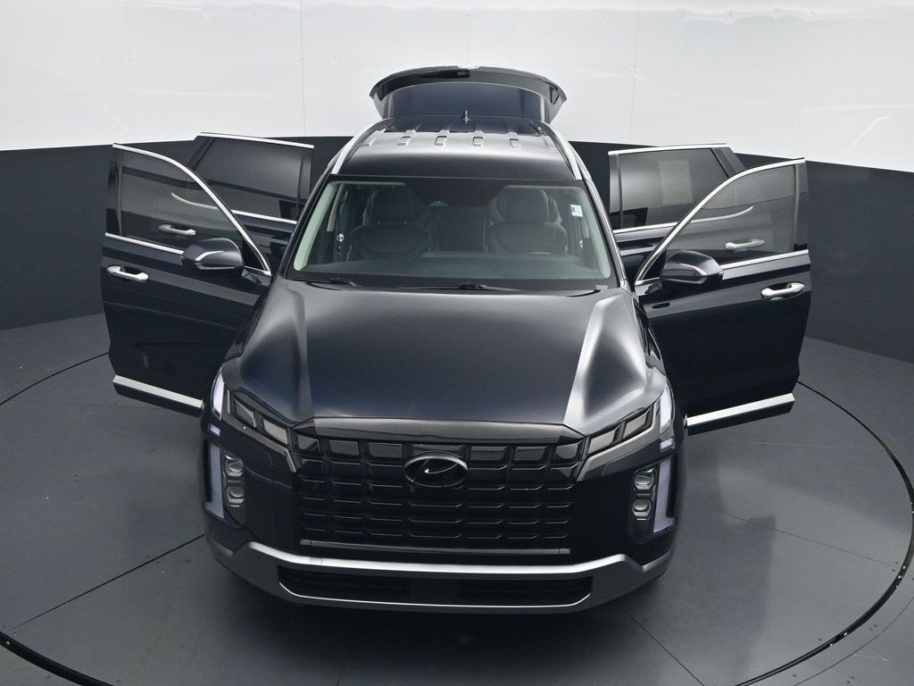 Used 2024 Moonlight Cloud Hyundai SEL 7P image 42