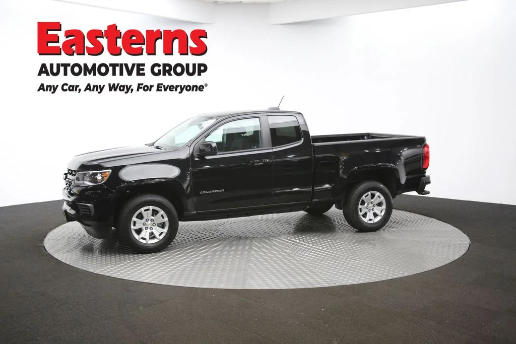 Used 2022 Black Chevrolet LT image 57