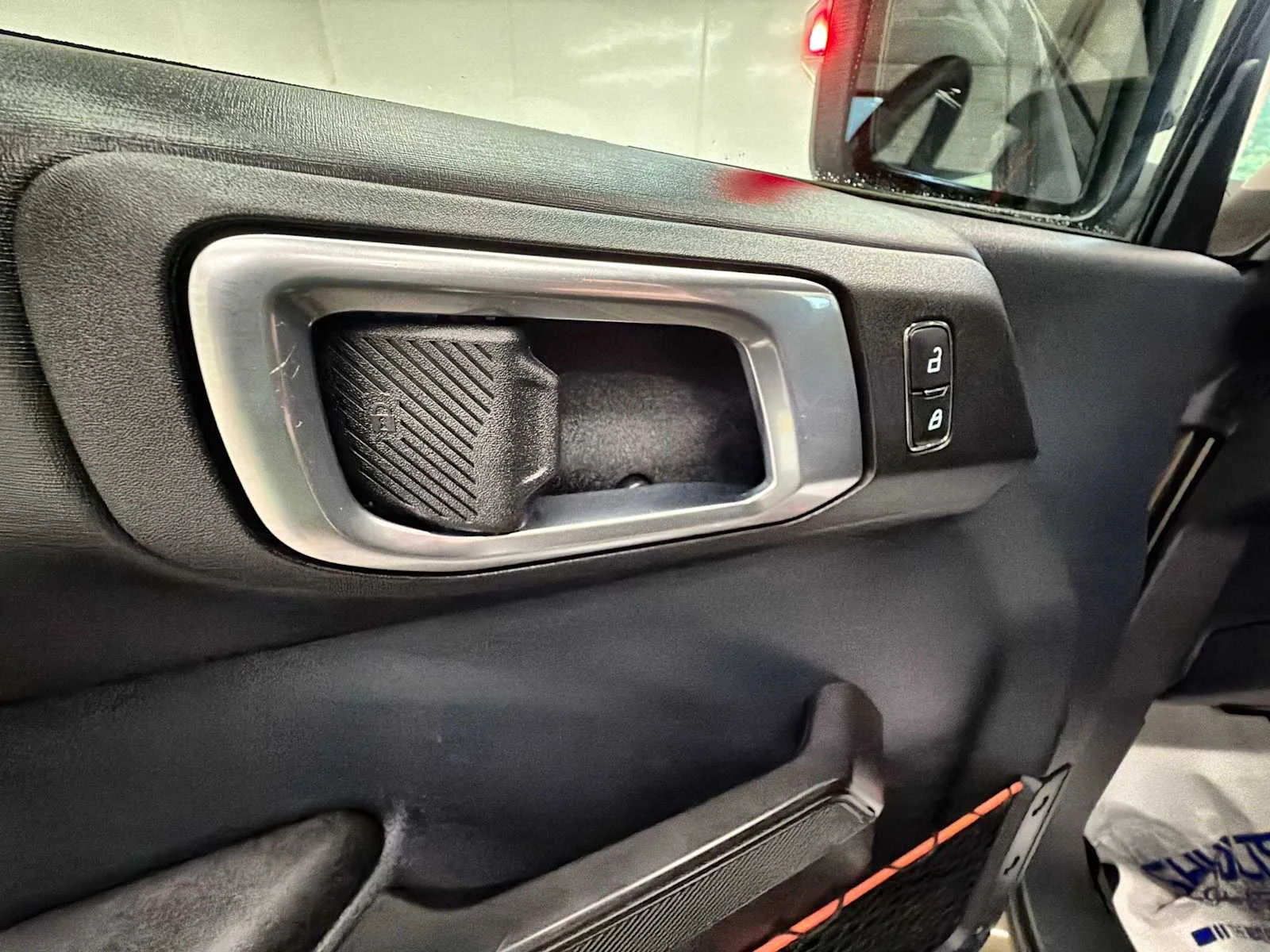Used 2024 Shelter Green Metallic Ford Raptor image 15