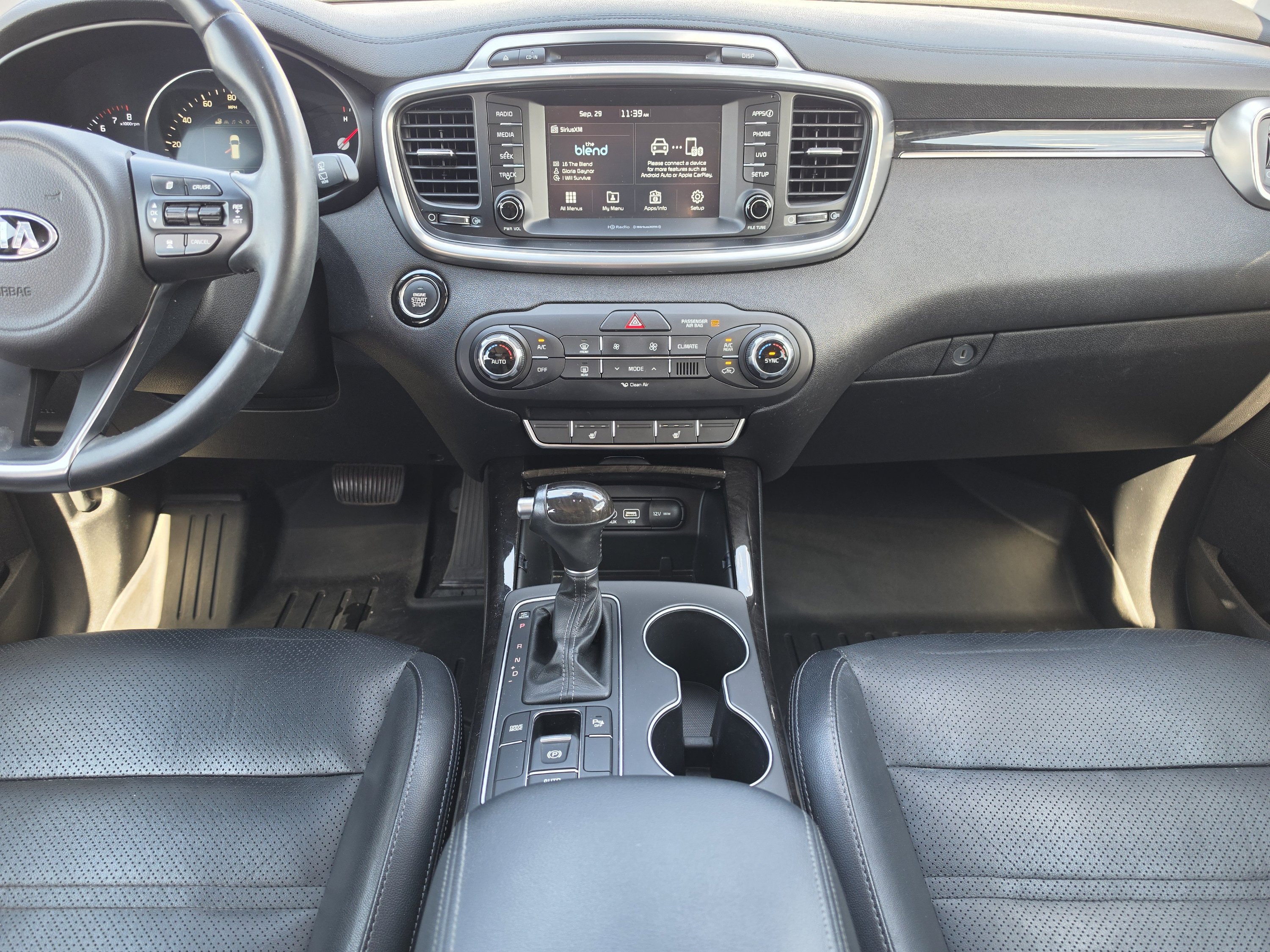 Used 2018 Titanium Silver Kia EX V6 image 21