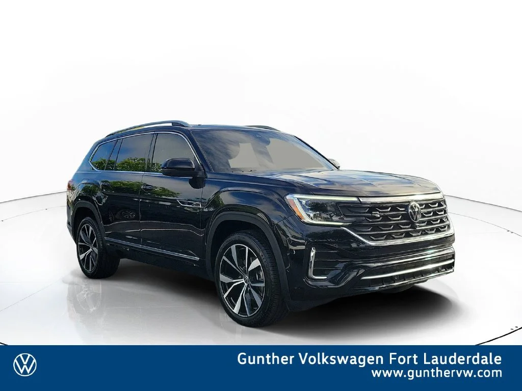 Used 2026  Volkswagen SEL Premium R-Line image 1