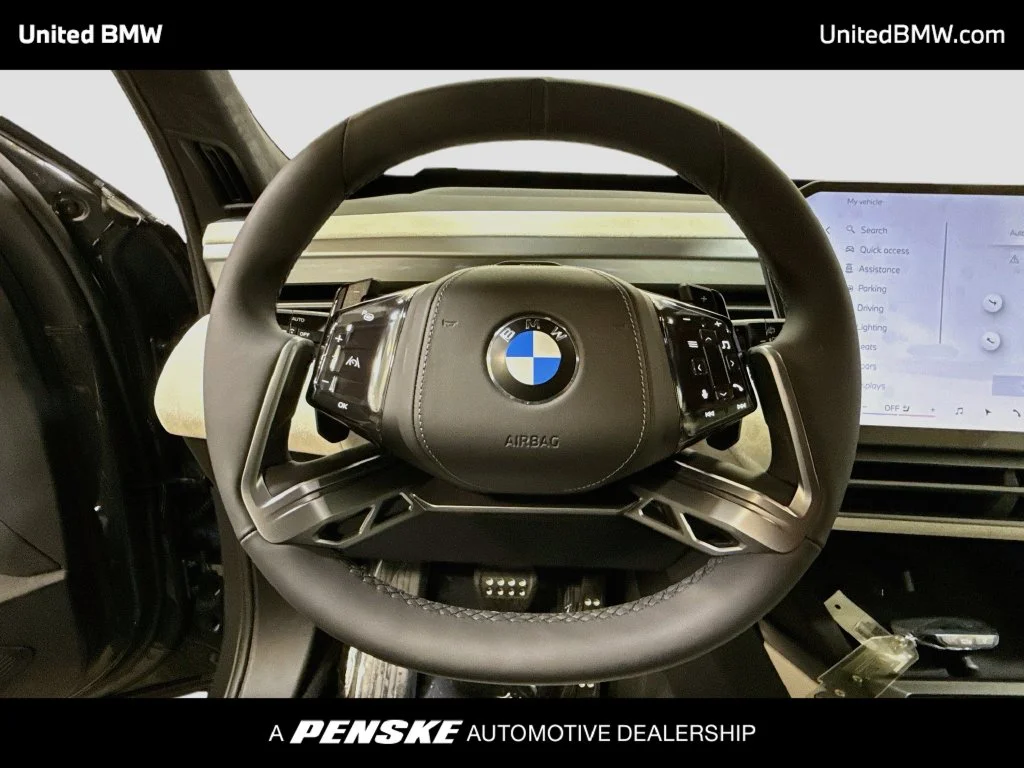New 2027 Dravit Grey Metallic BMW  image 13