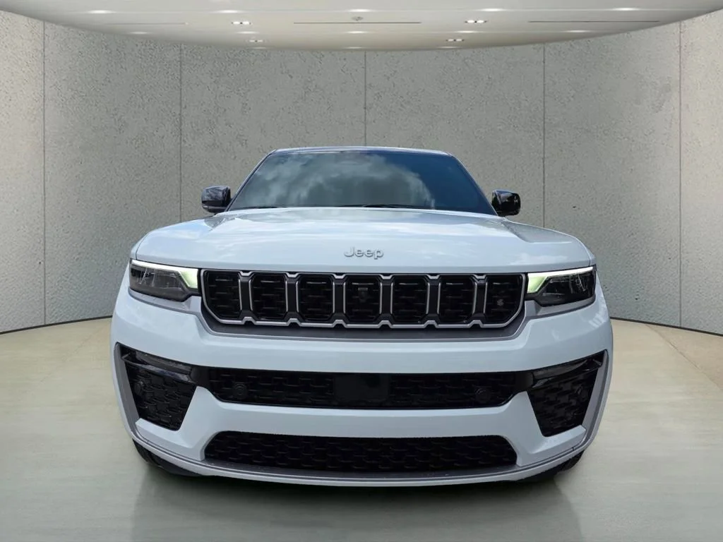 New 2026 Bright White Clear-Coat Exterior Paint Jeep Summit image 2