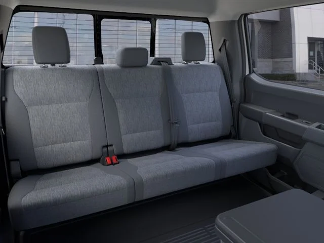 New 2026 Oxford White Ford XL image 33