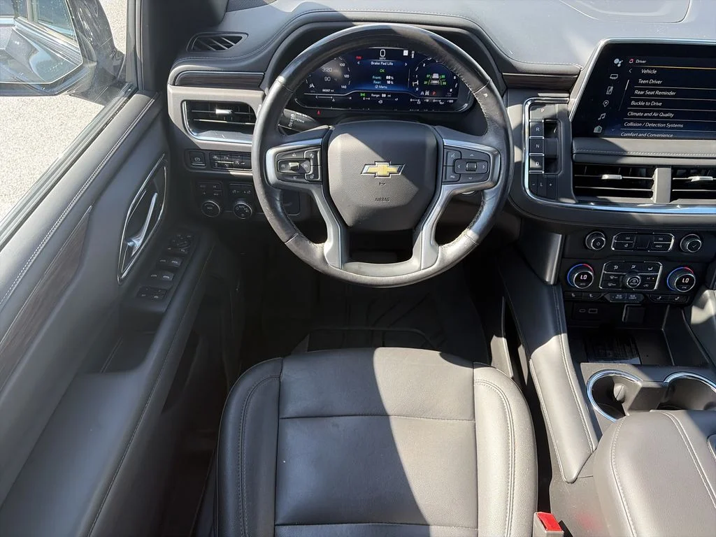 Used 2023 Gray Chevrolet LT image 15