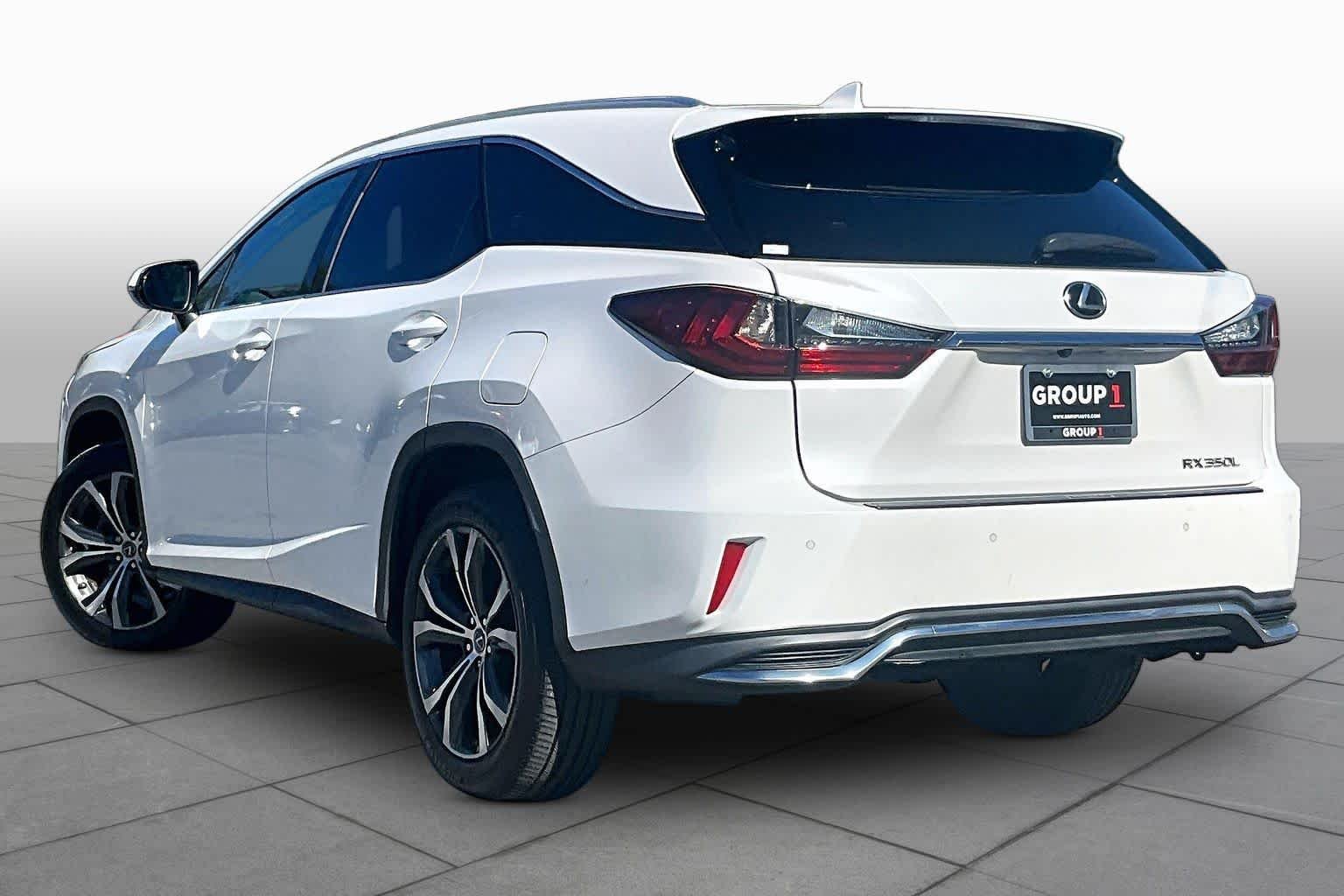 Used 2020 Eminent White Pearl Lexus  image 12