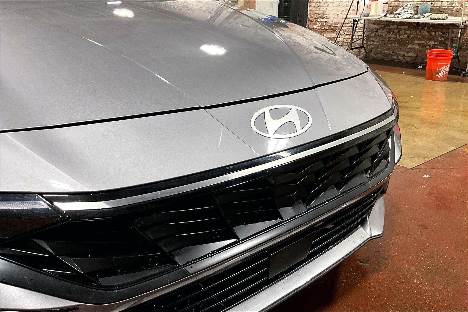 Used 2025 Fluid Metal Hyundai SEL Convenience image 29
