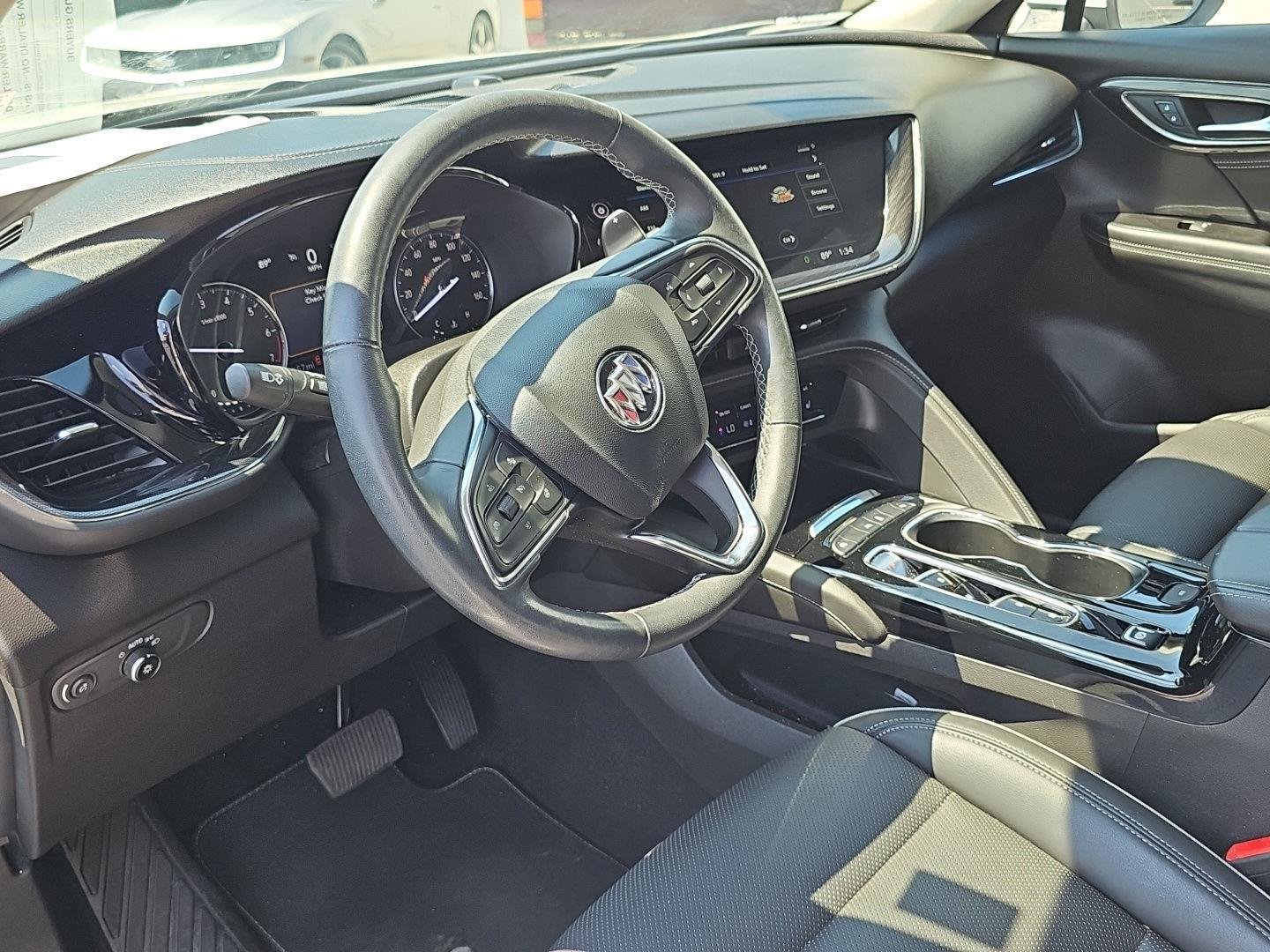 Used 2023 SUMMIT WHITE Buick Essence image 12